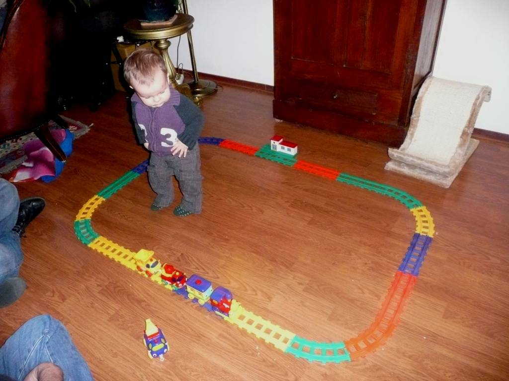 Click to see next photo