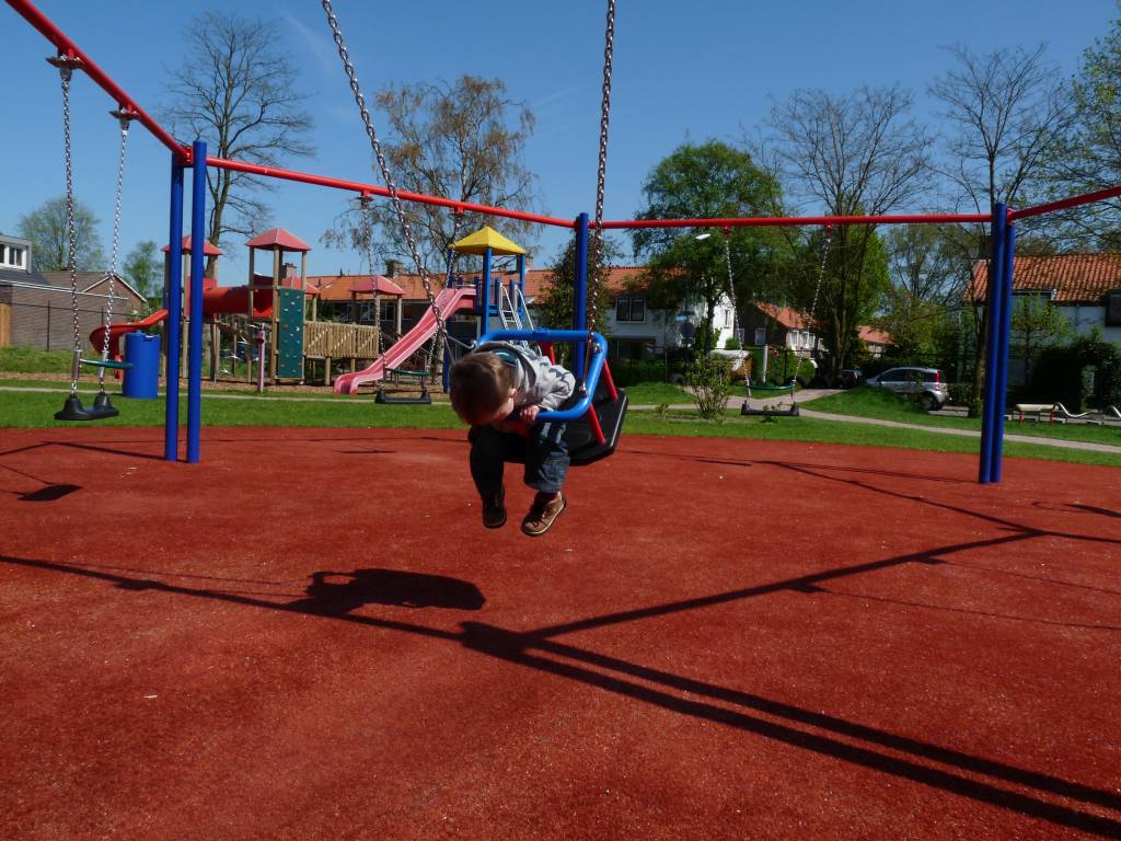 Click to see next photo