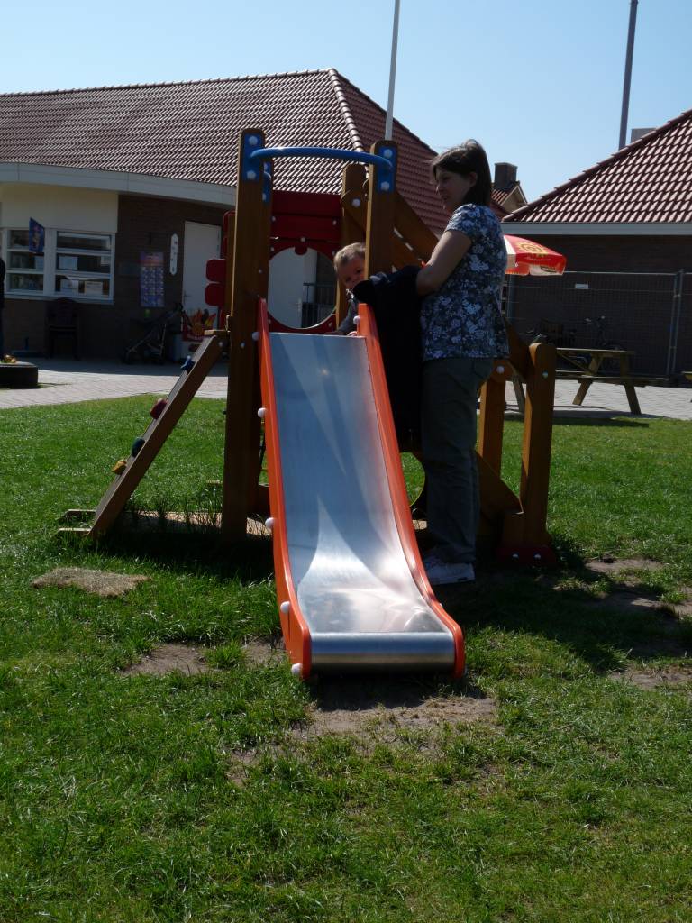 Click to see next photo