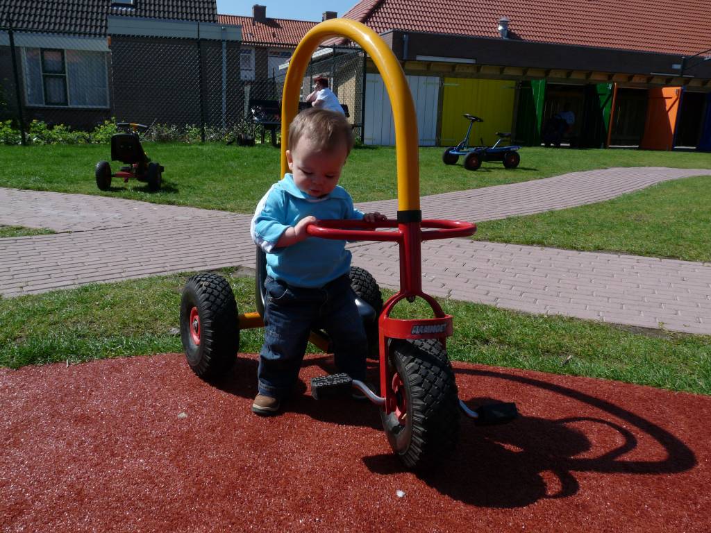 Click to see next photo