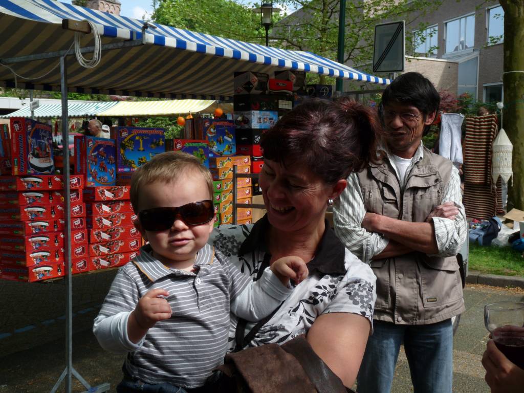 Click to see next photo